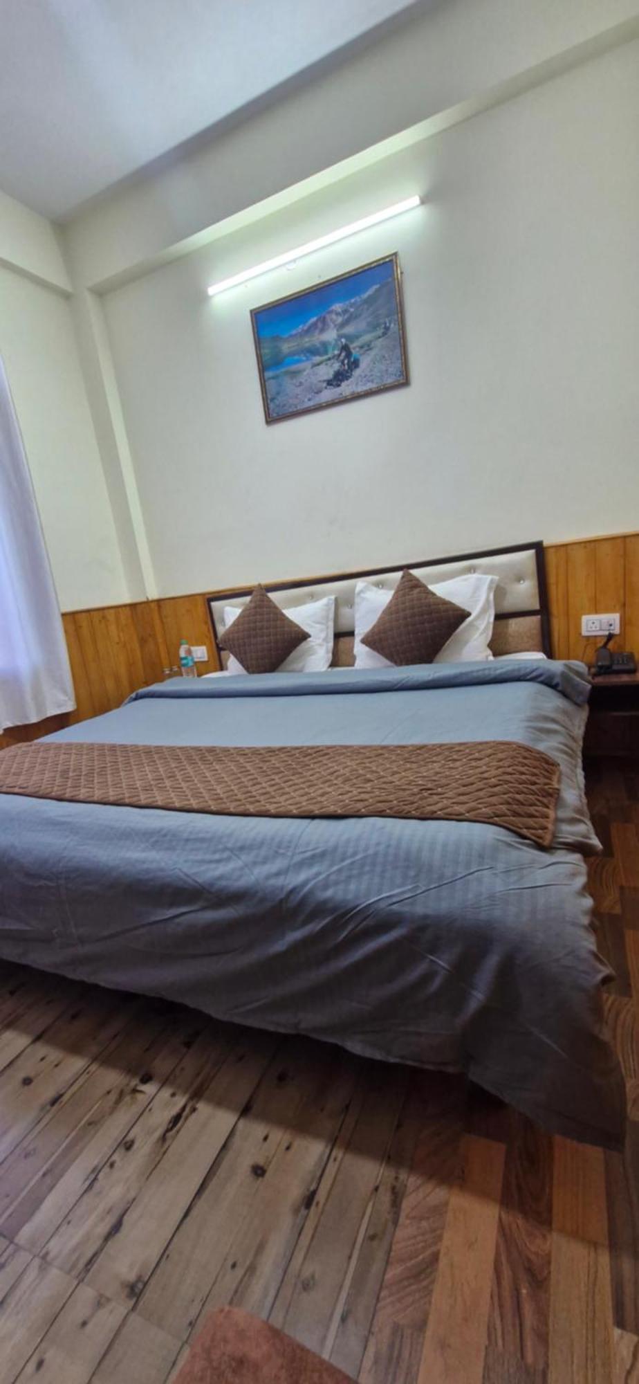 Hotel White Villa Shimla Ngoại thất bức ảnh