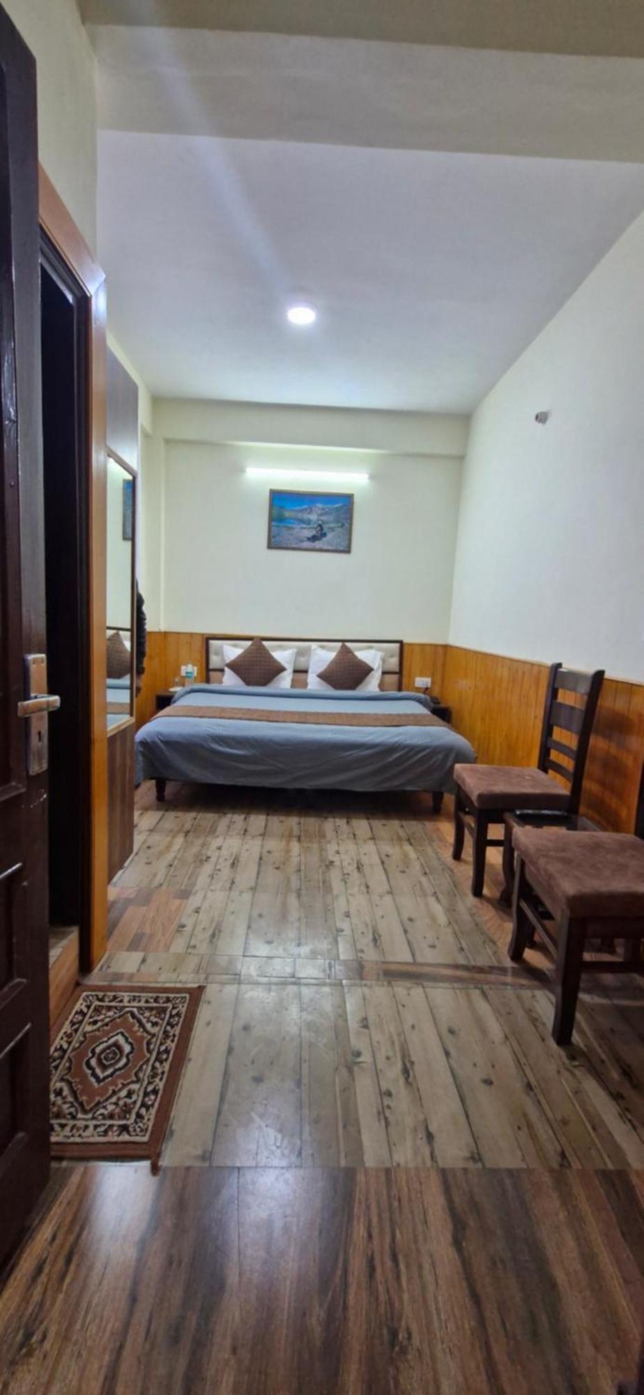 Hotel White Villa Shimla Ngoại thất bức ảnh
